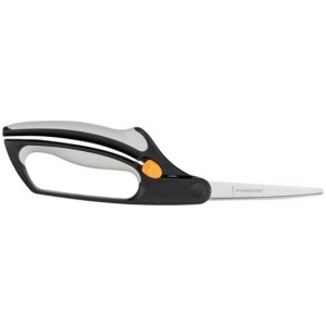 Bezpieczne nożyce do trawy Fiskars S50 