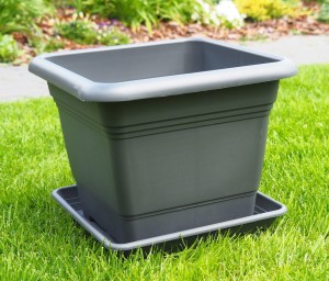 Ciemnoszara doniczka Scheurich Nora 28 Metallic Grey kwadratowa 