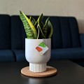 ceramiczna-oslonka-na-doniczke-biala-donica-na-podwyzszeniu-polnix-barcelona-z-polyskiem.jpg